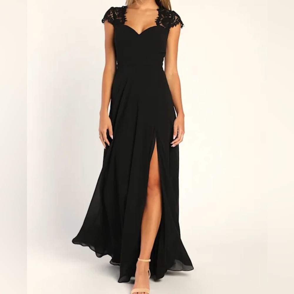 Lulu's Black Lace Maxi Dress